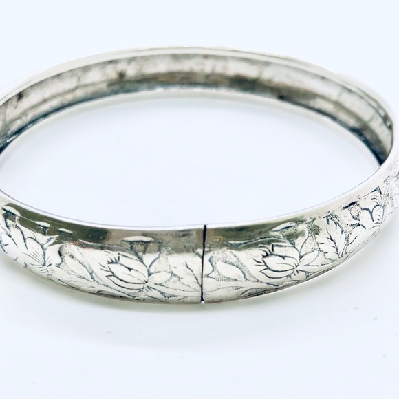Vintage Mid Century Beau Sterling Silver Bangle Bracelet - Picture 4 of 7